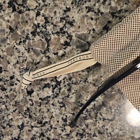 Sunglasses - Picture 5 of 5